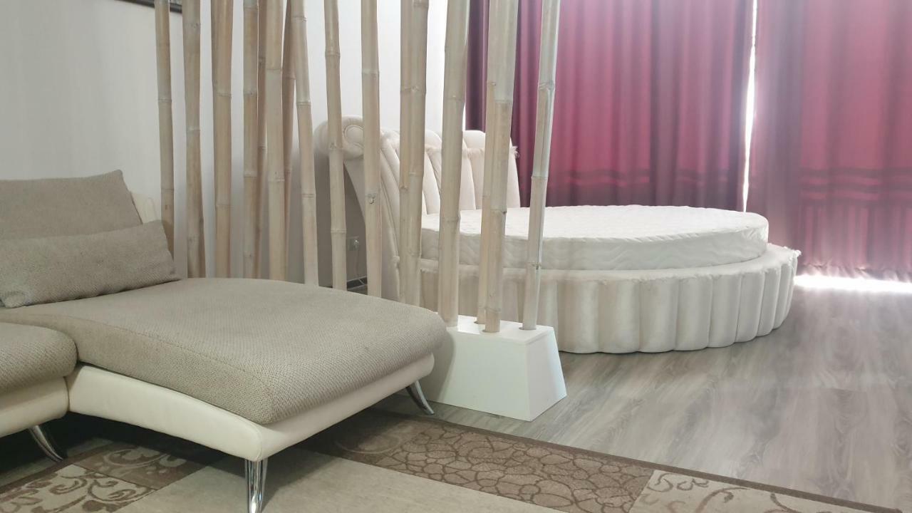 Domeview Apartment - Vitan Mall Bukarest Exteriör bild